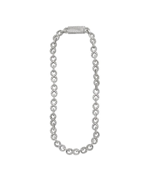 DIAMOND INFINITY
HERMES NECKLACE