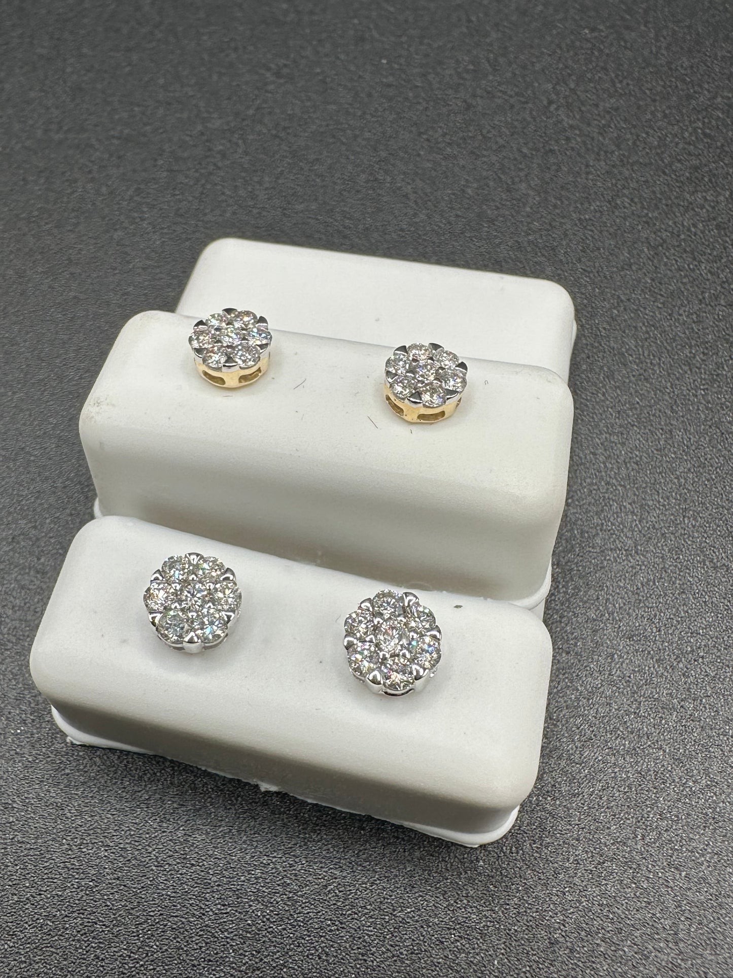 .75 CT Earrings